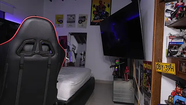 logan hugh8 online show from March 16, 3:34 am