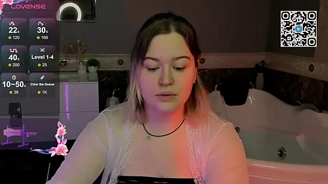 HelenHartt online show from November 24, 2:00 am