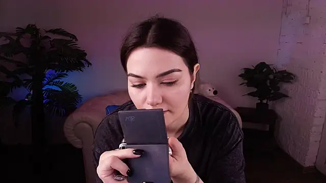 Dark Moni online show from March 15, 2:50 am