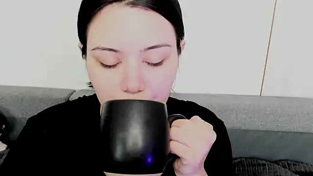 Dark Moni online show from July 9, 3:54 am