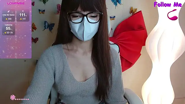 Snapshot of Boobyy-Bae chatting on March 5, 7:04 am Boobyy-Bae online show from March 5, 7:04 am