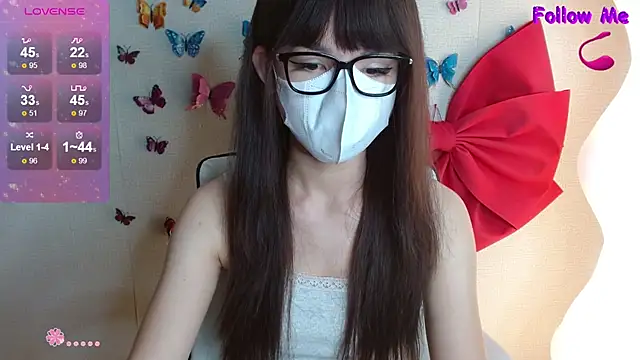 Snapshot of Boobyy-Bae chatting on March 12, 5:46 am Boobyy-Bae online show from March 12, 5:46 am