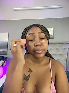 AngelaRoberts online show from March 12, 3:40 pm