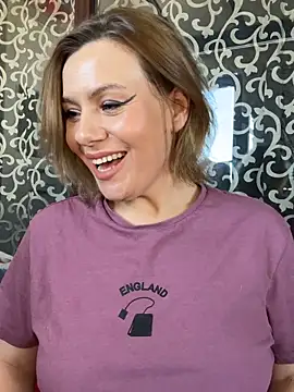 emmasweett11 online show from March 11, 9:59 am