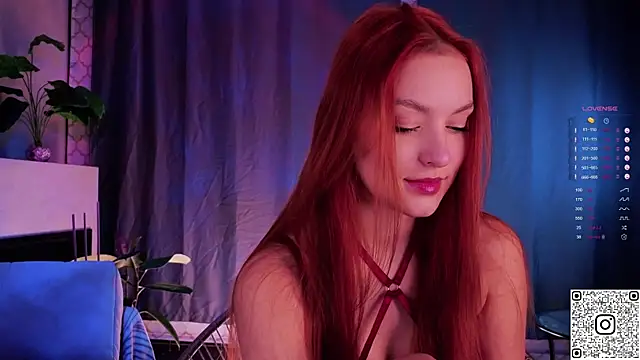 GildedKitten online show from November 9, 6:50 pm