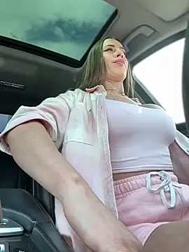 Snapshot of _JessyRey_ chatting on June 4, 10:10 am JessyRey online show from June 4, 10:10 am