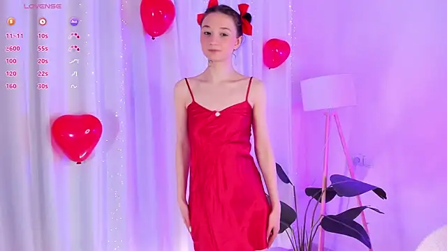 Snapshot of MilliMouse chatting on February 7, 6:33 pm MilliMouse online show from February 7, 6:33 pm