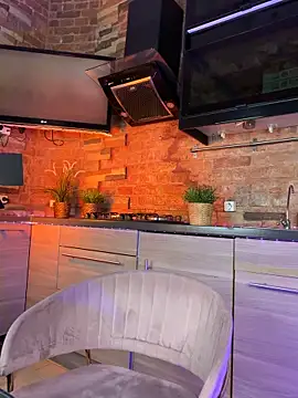 Snapshot of MilliMouse chatting on February 20, 11:38 pm MilliMouse online show from February 20, 11:38 pm