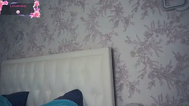 MalvinaKroening online show from November 24, 6:13 am