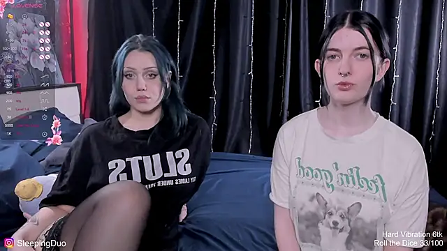 Threesomebabes online show from January 19, 3:38 pm