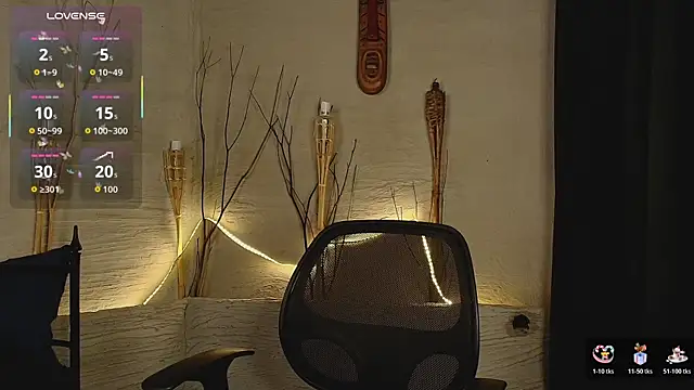 MarcusRain  online show from November 18, 7:18 pm