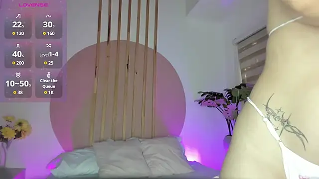 rei cos online show from October 23, 12:15 pm