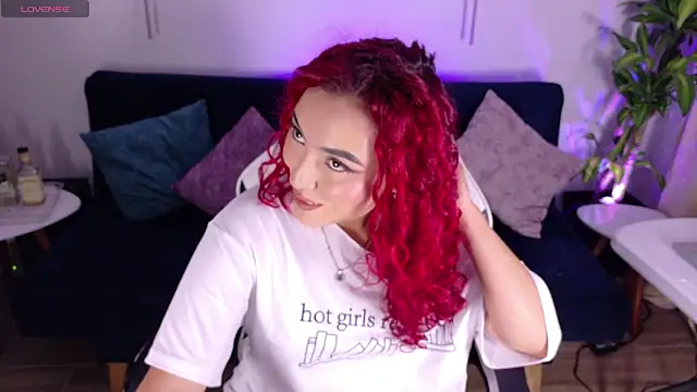 Snapshot of Silvana_Goddess chatting on October 29, 12:24 am Silvana Goddess online show from October 29, 12:24 am