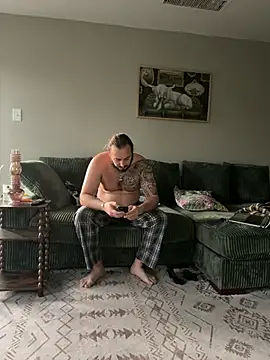 Snapshot of Flowerdaddy@xh chatting on January 11, 1:49 pm Flowerdaddyxh online show from January 11, 1:49 pm