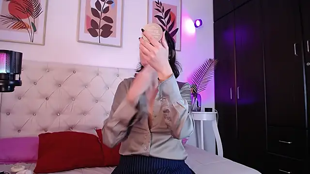 barbyehot online show from January 8, 8:33 pm