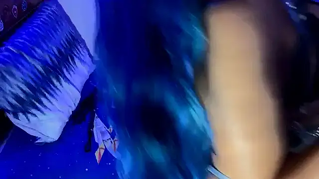 bluesubmissive online show from December 16, 6:13 pm