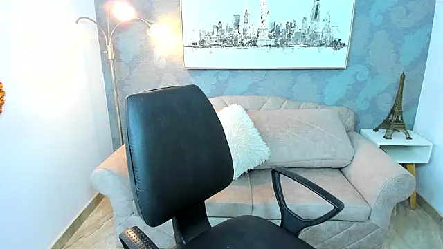 Salome Smitth 1 online show from March 8, 8:34 pm