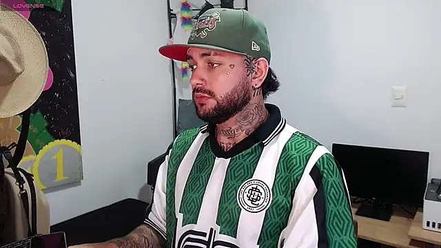 nicolastorres99 online show from January 17, 4:17 am