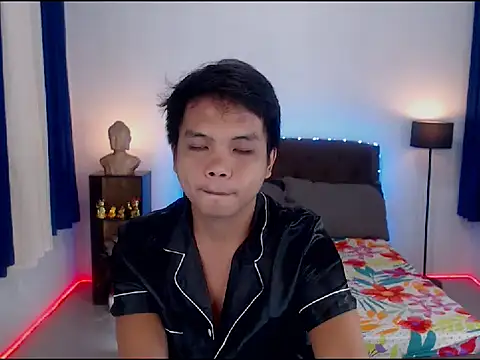 XExtraServiceManX online show from November 18, 11:03 am