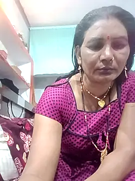 ZIVAA online show from December 4, 6:23 am