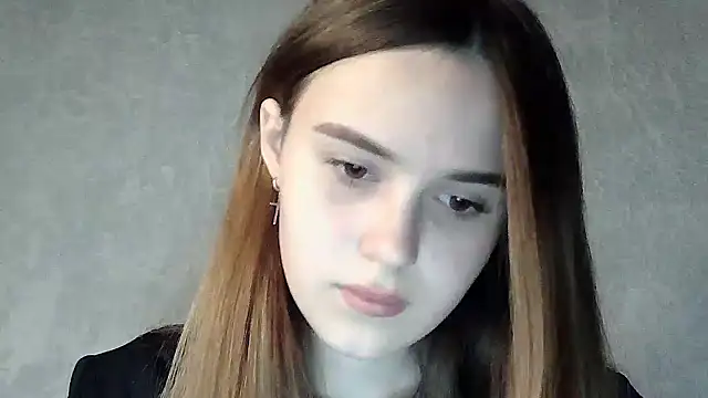 Snapshot of SweetLoraa chatting on September 18, 7:27 pm SweetLoraa online show from September 18, 7:27 pm