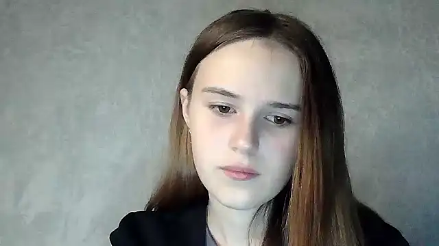 Snapshot of SweetLoraa chatting on September 19, 7:03 pm SweetLoraa online show from September 19, 7:03 pm