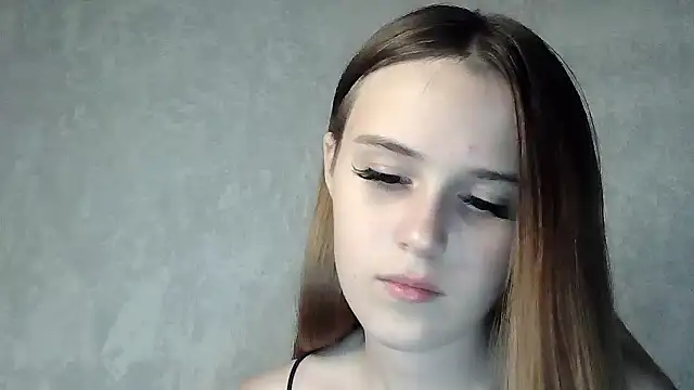 Snapshot of SweetLoraa chatting on September 26, 3:16 pm SweetLoraa online show from September 26, 3:16 pm