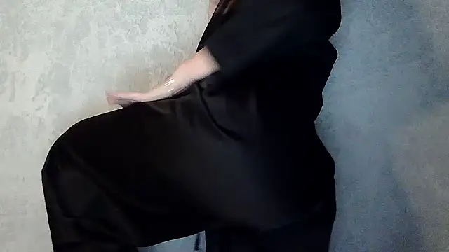 Snapshot of SweetLoraa chatting on September 29, 4:23 pm SweetLoraa online show from September 29, 4:23 pm