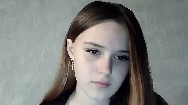 Snapshot of SweetLoraa chatting on October 3, 5:54 pm SweetLoraa online show from October 3, 5:54 pm