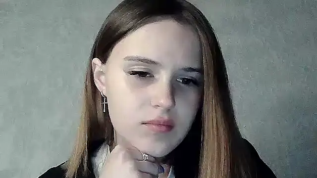 Snapshot of SweetLoraa chatting on October 6, 5:54 pm SweetLoraa online show from October 6, 5:54 pm