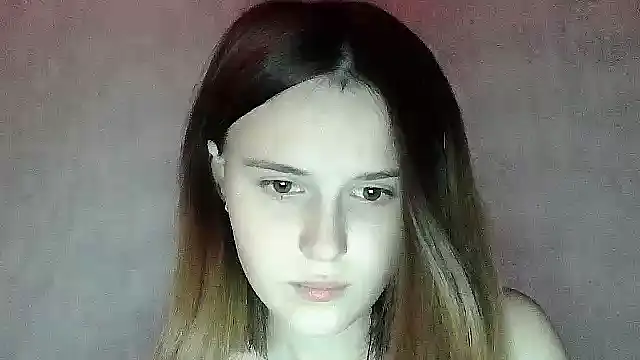 Snapshot of SweetLoraa chatting on October 24, 3:58 am SweetLoraa online show from October 24, 3:58 am