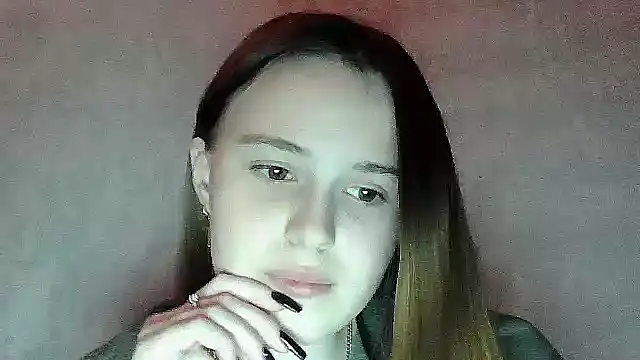 Snapshot of SweetLoraa chatting on November 2, 5:26 pm SweetLoraa online show from November 2, 5:26 pm