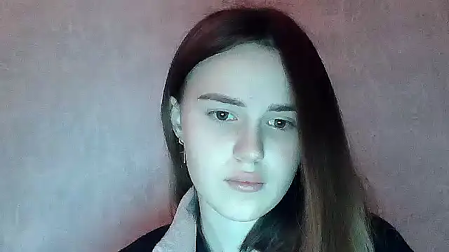 Snapshot of SweetLoraa chatting on December 15, 4:55 pm SweetLoraa online show from December 15, 4:55 pm