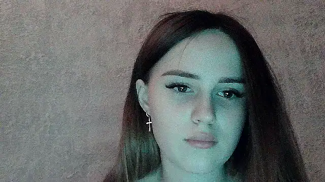 Snapshot of SweetLoraa chatting on January 13, 2:50 am SweetLoraa online show from January 13, 2:50 am