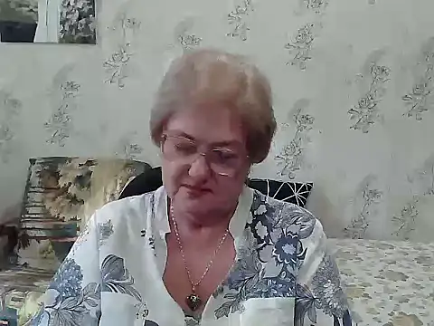 Renata62011 online show from October 6, 12:24 pm