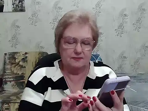 Renata62011 online show from November 22, 3:33 pm