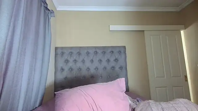 nanababe1 online show from February 23, 11:33 am