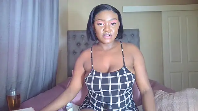 nanababe1 online show from March 21, 12:06 pm