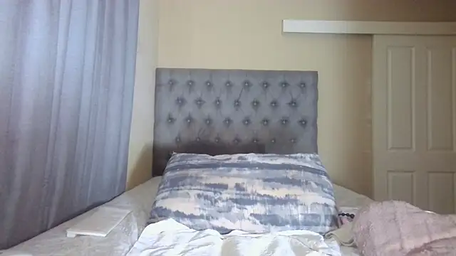 nanababe1 online show from September 13, 9:53 am