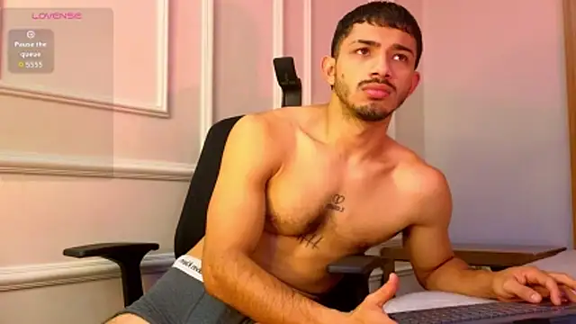 ArturoCardona  online show from January 15, 2:10 pm