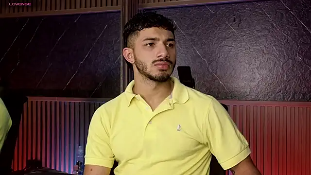 ArturoCardona  online show from February 20, 5:13 pm