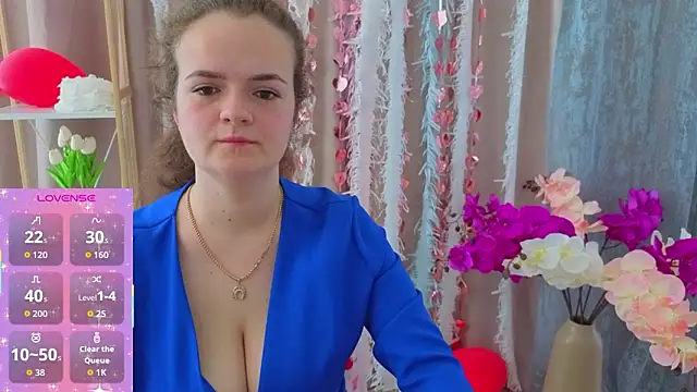 Snapshot of Luisa_Rosee chatting on March 14, 10:10 am Luisa Rosee online show from March 14, 10:10 am