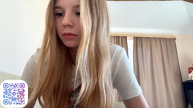 FruityXo online show from September 13, 10:59 am