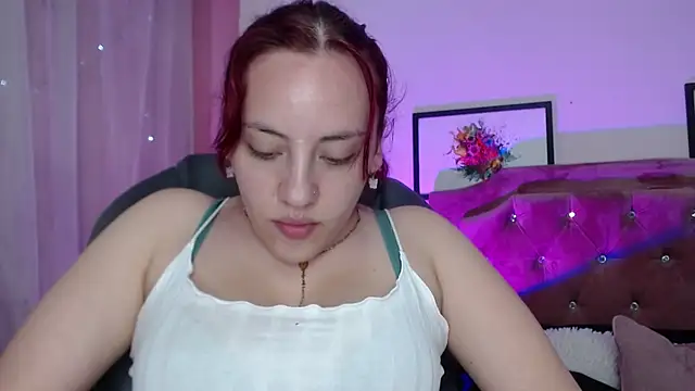 Lulugh  online show from December 19, 7:32 pm