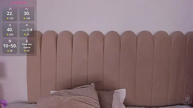 Jasmin hamdan online show from December 22, 7:55 pm