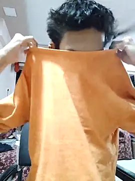 Snapshot of yung_cplz chatting on September 16, 1:12 pm yung cplz online show from September 16, 1:12 pm