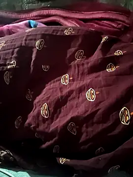 POOJACOUPLE online show from October 22, 8:14 am