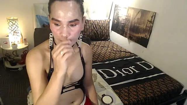 NinaDOM4CUM online show from March 12, 9:43 pm