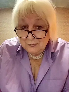 Alexia64231 online show from October 27, 6:39 am