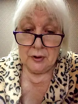 Alexia64231 online show from November 30, 1:42 am